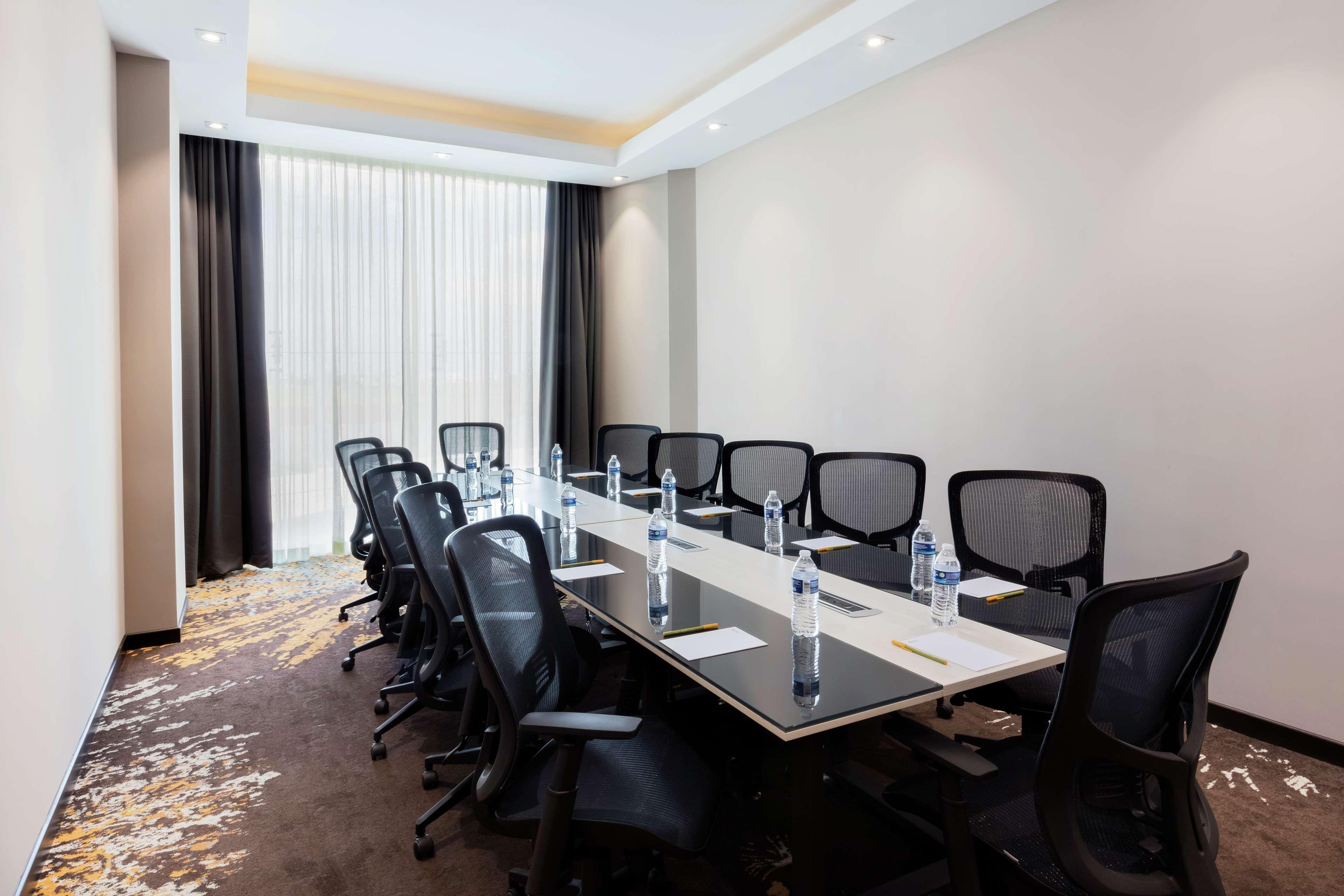 Hilton Garden Inn Salamanca Buitenkant foto