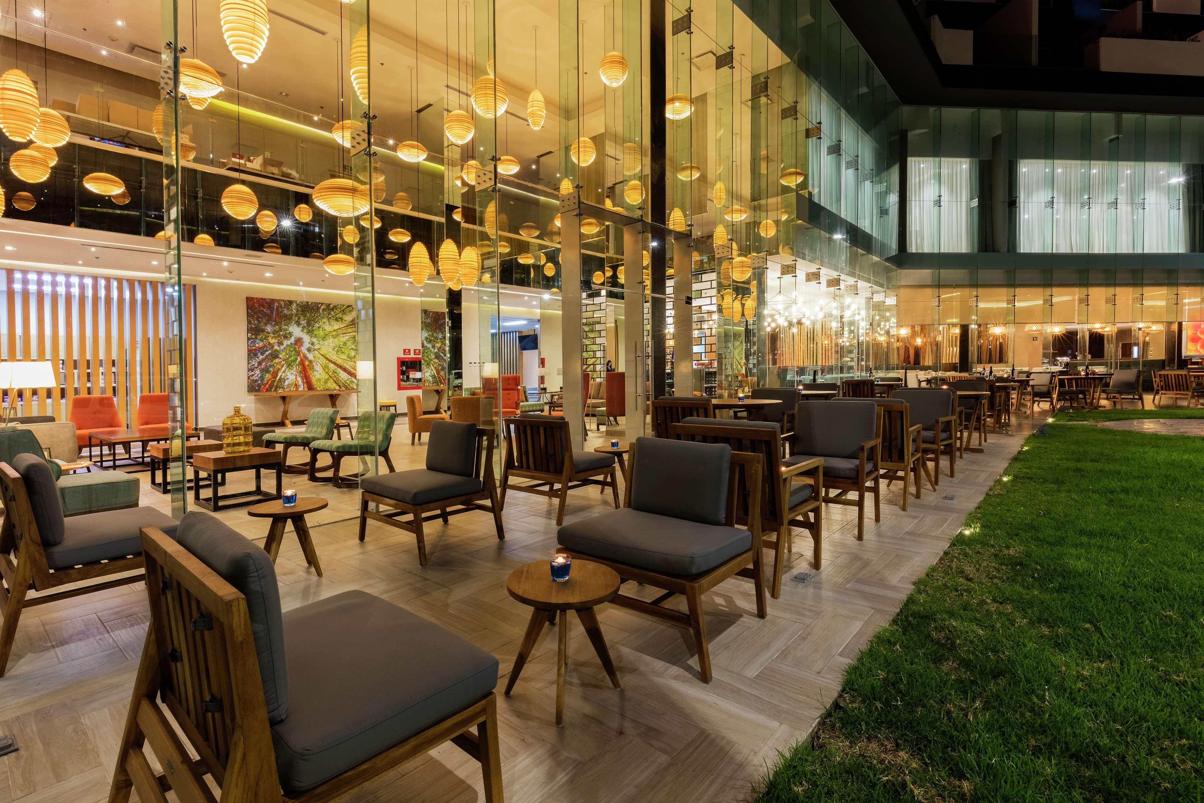 Hilton Garden Inn Salamanca Buitenkant foto