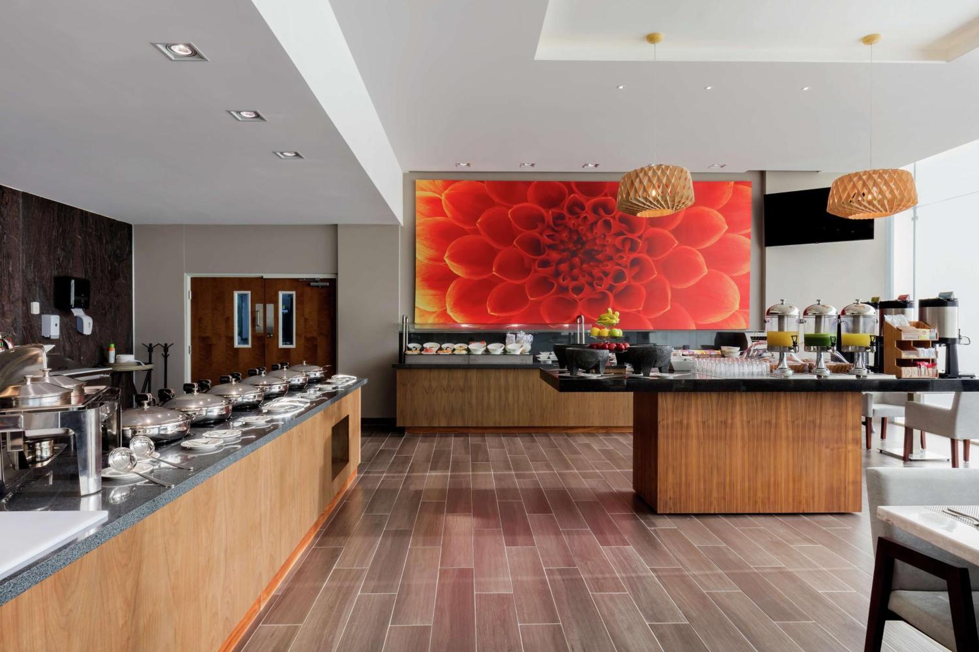 Hilton Garden Inn Salamanca Buitenkant foto